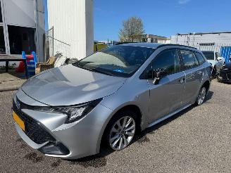 Damaged car Toyota Corolla Touring Sports Hybrid 140 Active 2024/2