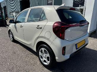 Kia Picanto 1.0 AUTOMAAT DPI DynamicPlusLine picture 3