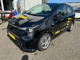 Voiture accidenté Kia Picanto 1.0 DPI DynamicLine 2024/8