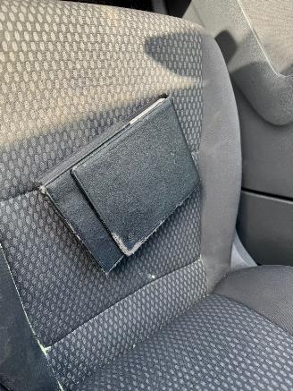 Volkswagen Tiguan 2.0 TDI Comfort&Design picture 14