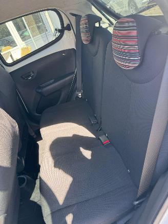 Citroën C1 1.0 VTi Shine picture 14