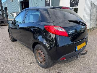 Mazda 2 1.3 Cool picture 3