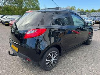 Mazda 2 1.3 Cool picture 5