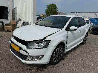 Damaged car Volkswagen Polo 1.0 BlueMotion Edition 2015/10
