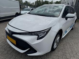 Vaurioauto  passenger cars Toyota Corolla Touring Sports 1.8 AUTOMAAT Hybrid Active 2022/11
