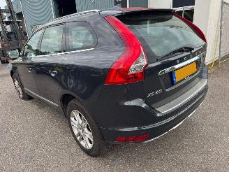 Volvo Xc-60 2.0 T5 FWD Ocean Race 224PK picture 4