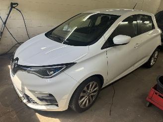 Schadeauto Renault Zoé R110 Life 52 kWh 2020/11