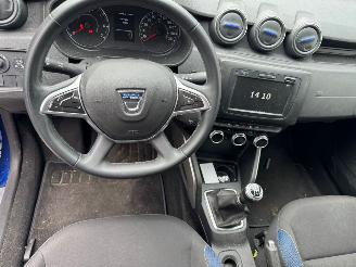 Dacia Duster 1.0 TCe Bi-Fuel Serie Limitee 15th Anniversary picture 10
