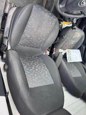 Opel Combo 1.3 CDTi L1H1 Edition picture 18