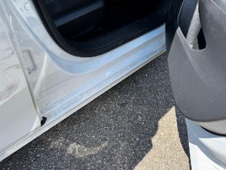 Opel Corsa 1.2 picture 10