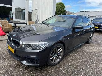 Avarii autoturisme BMW 5-serie Touring 540i AUTOMAAT xDrive High Executive 2018/12