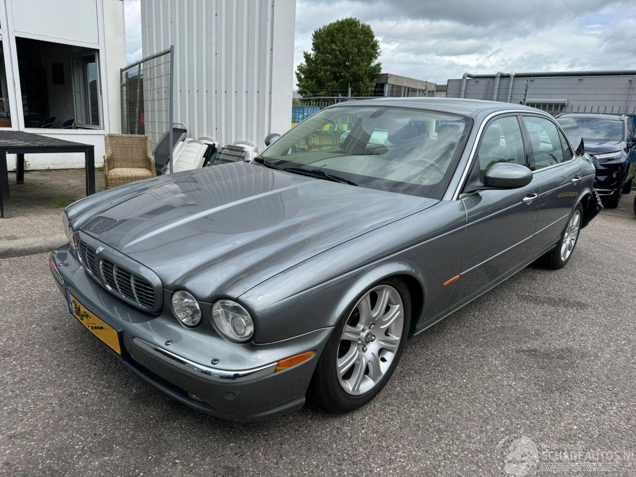 Jaguar XJ 3.5 AUTOMAAT V8 LWB