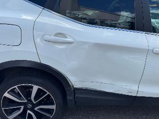 Nissan Qashqai 1.2 Tekna picture 7