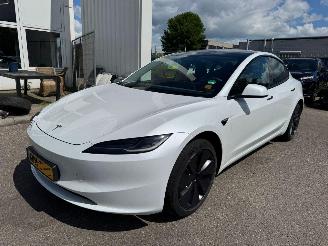 skadebil auto Tesla Model 3 RWD 60 kWh 2024/10