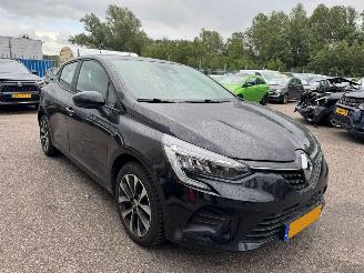 Renault Clio 1.0 TCe 90 Equilibre picture 6