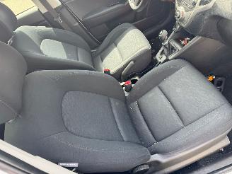 Hyundai Ix20 1.4 i-Motion picture 16