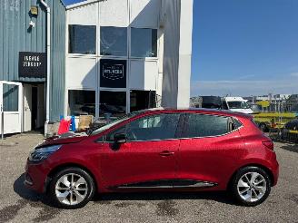 Renault Clio 0.9 TCe Limited picture 2