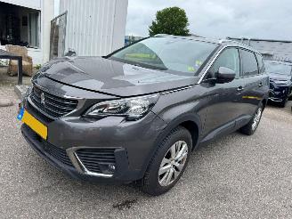 škoda osobní automobily Peugeot 5008 1.2 PureTech Active 2017/6