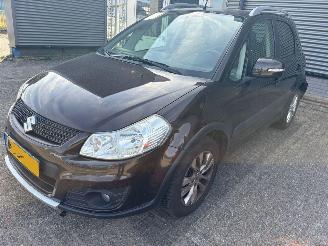 Coche accidentado Suzuki SX4 1.6 AUTOMAAT Expressive 2014/3