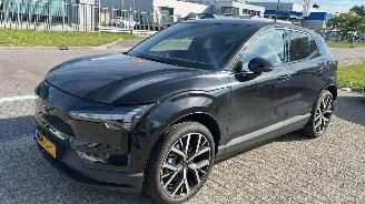Schadeauto Volvo EX30 Single motor ext Range plus Black edition 69 kWh 200 KW 272 PK 2026/4