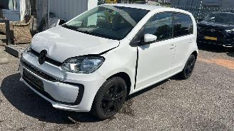 Auto incidentate Volkswagen Up! 1.0 BMT move up! 2017/5
