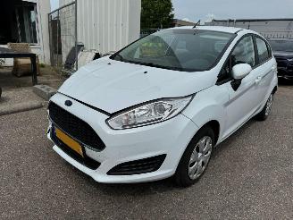 krockskadad bil auto Ford Fiesta 1.5 TDCi Style 2016/6