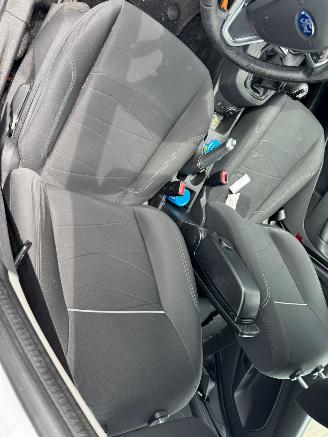 Ford Fiesta 1.5 TDCi Style picture 18