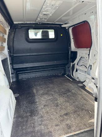 Peugeot Expert 1.6 BlueHDI 95 Compact Premium picture 12