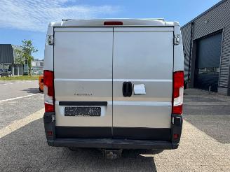 Peugeot Boxer 330 2.0 BlueHDI L1H1 Pro picture 5