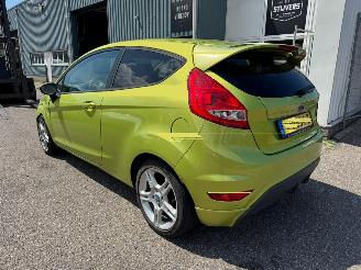 Ford Fiesta 1.6 Ghia picture 3