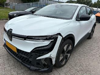 Coche accidentado Renault Mégane E-Tech EV60 Optimum Charge Equilibre 2023/7