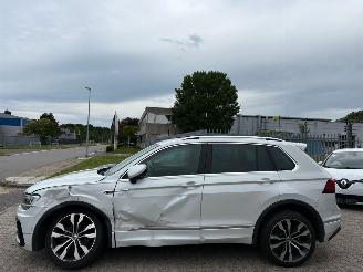Volkswagen Tiguan 1.5 AUTOMAAT TSI ACT Highline Business R picture 4