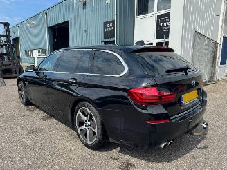BMW 5-serie Touring 518d AUTOMAAT  Luxury Edition picture 3