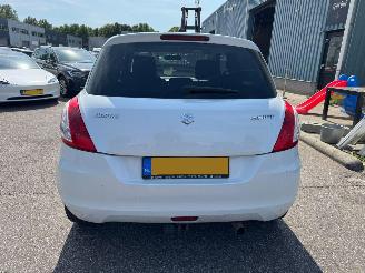 Suzuki Swift 1.2 Exclusive EASSS picture 4