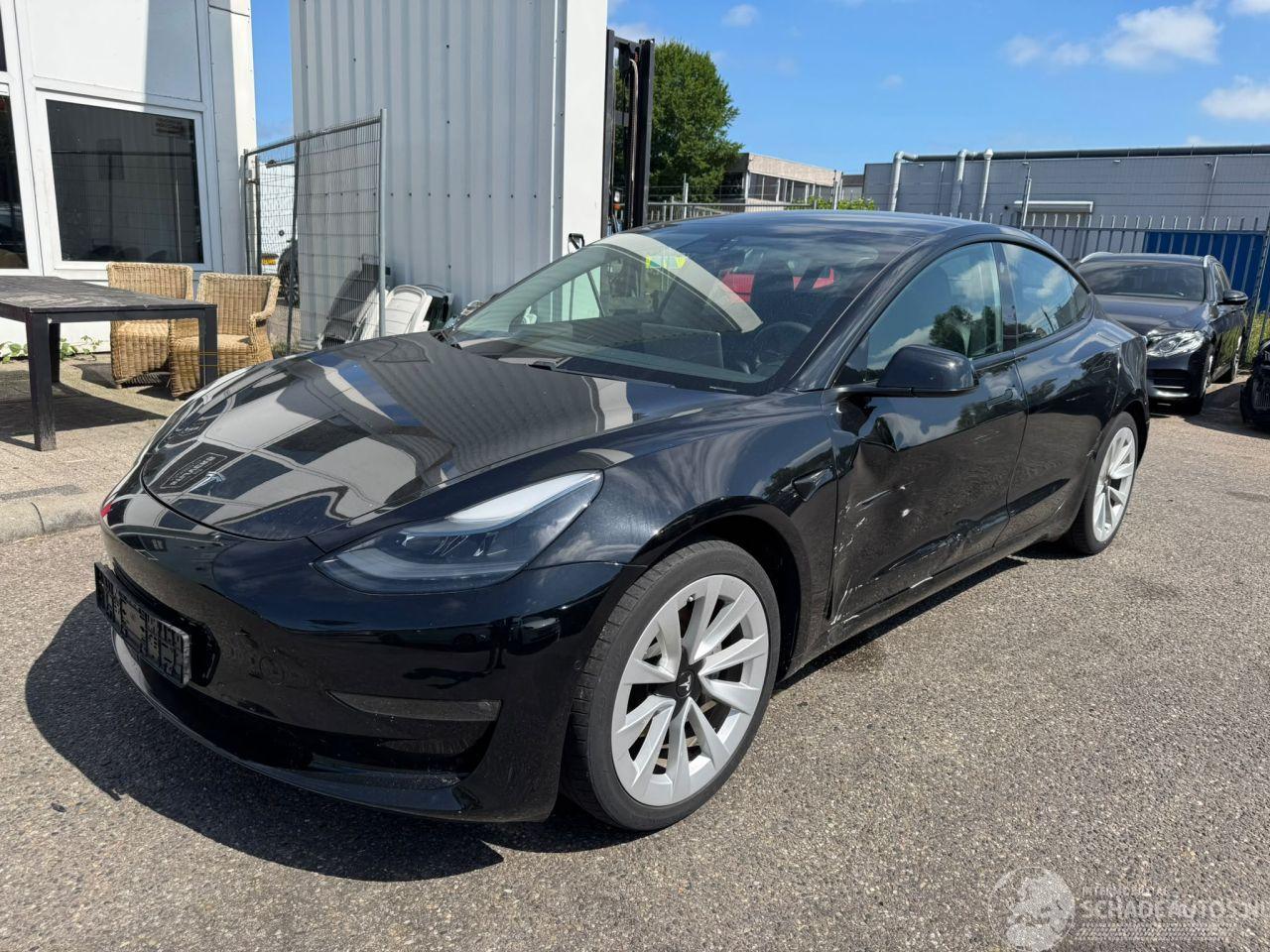 Tesla Model 3 Long Range AWD 75 kWh