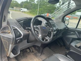 Ford Transit Custom 270 2.2 TDCI L1H1 Limited picture 13