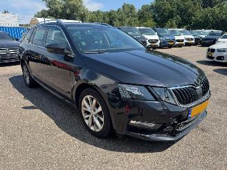 Skoda Octavia 1.6 AUTOMAAT TDI Greentech Clever Edition picture 6