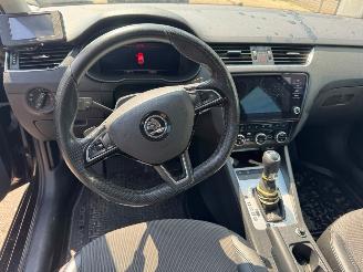 Skoda Octavia 1.6 AUTOMAAT TDI Greentech Clever Edition picture 12