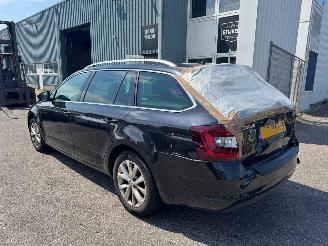 Skoda Octavia 1.6 AUTOMAAT TDI Greentech Clever Edition picture 3