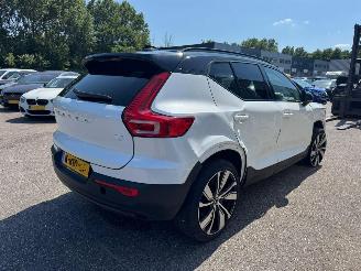 Volvo XC40 Recharge P8 AWD R-Design picture 5
