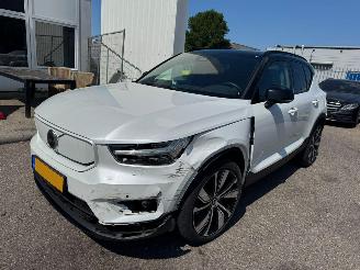 Schadeauto Volvo XC40 Recharge P8 AWD R-Design 2020/12