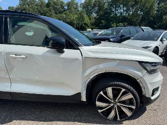 Volvo XC40 Recharge P8 AWD R-Design picture 8