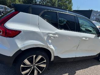 Volvo XC40 Recharge P8 AWD R-Design picture 6