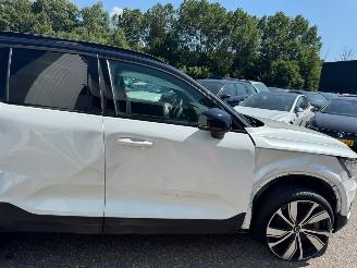 Volvo XC40 Recharge P8 AWD R-Design picture 7
