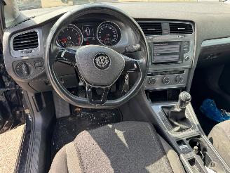 Volkswagen Golf 1.0 TSI Edition picture 12