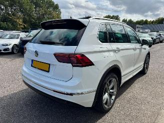 Volkswagen Tiguan 2.0 AUTOMAAT TSI 4Motion Highline Business R picture 6