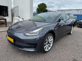 škoda osobní automobily Tesla Model 3 Standard RWD Plus 60 kWh 2019/12