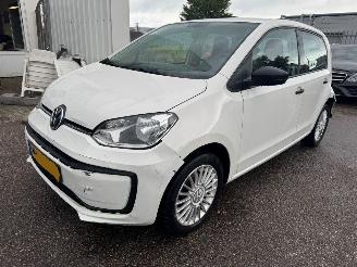 Auto incidentate Volkswagen Up! 1.0 BMT up! beats 2018/3