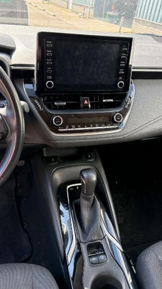 Toyota Corolla 1.6 AUTOMAAT picture 12