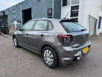 Volkswagen Polo 1.0 TSI Comfortline Business picture 3